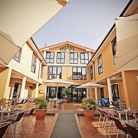Hotel Piedras ピエドラス・ブランカス エクステリア 写真