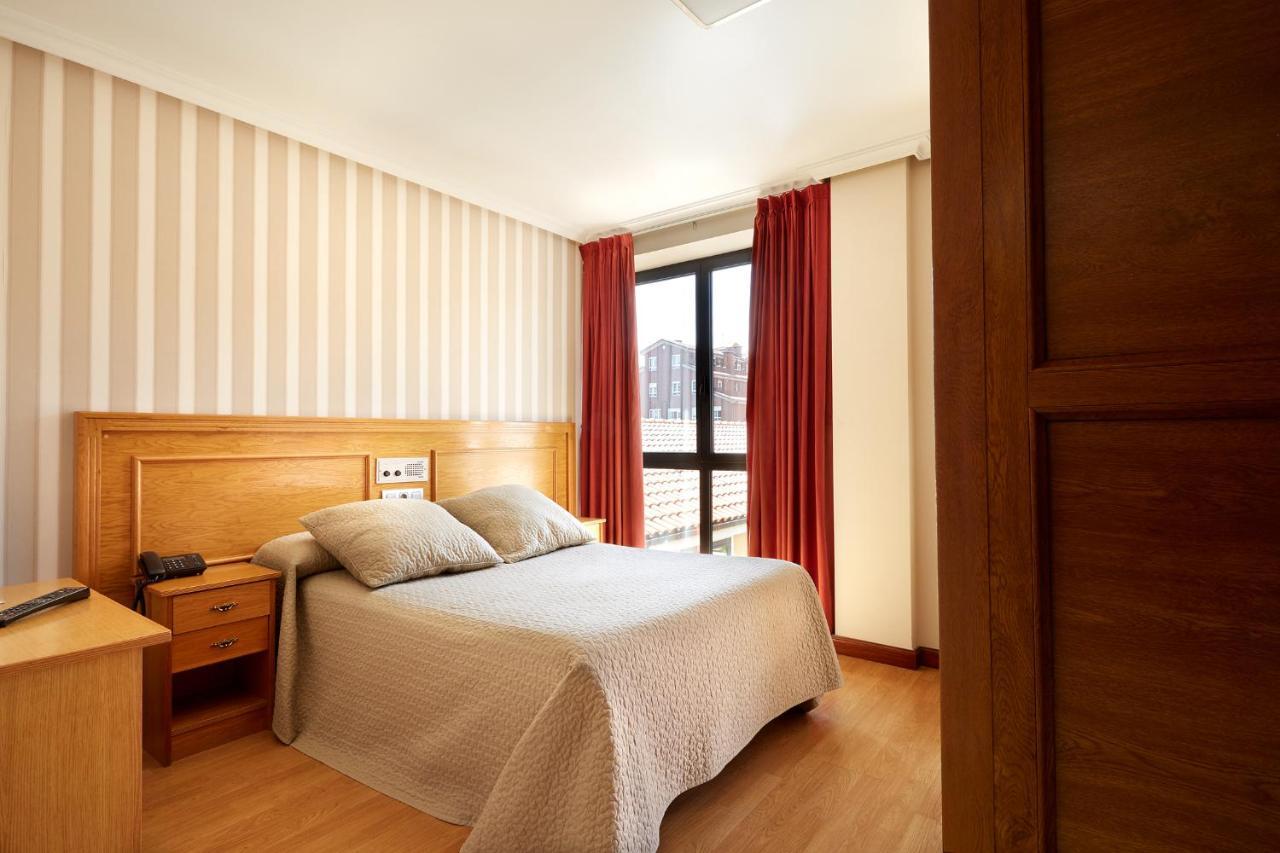 Hotel Piedras ピエドラス・ブランカス エクステリア 写真
